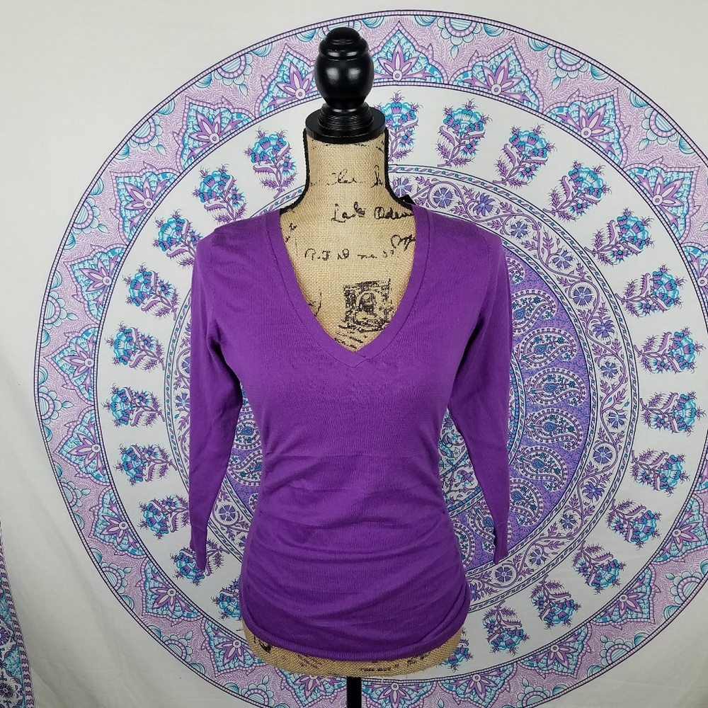 The Limited v-neck ruched knit top